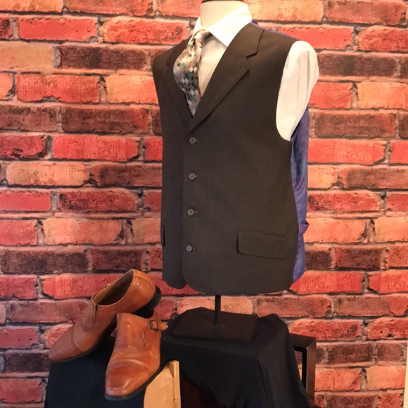 Extrema Dress Vest - Picture 14 of 17